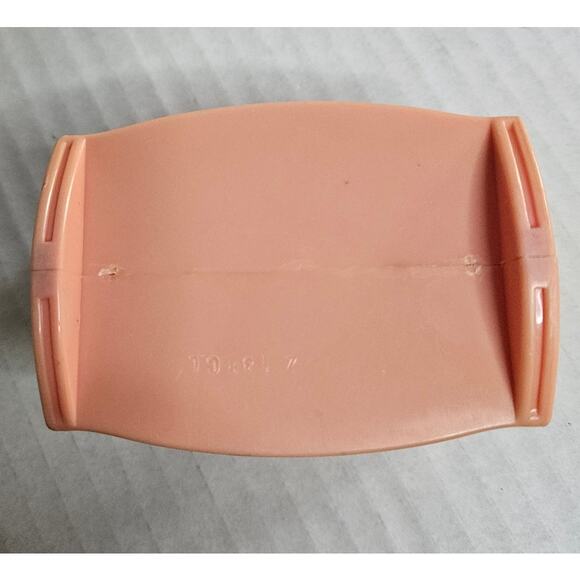 Fisher-Price Dollhouse Baby's Room Rocking Crib Teddy Blanket 3.5"x 2" H 2006 - Picture 5 of 7